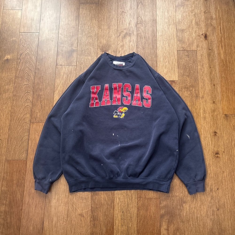 Unisex Vintage 00s Soffe Kansas Jayhawks graphic crewneck